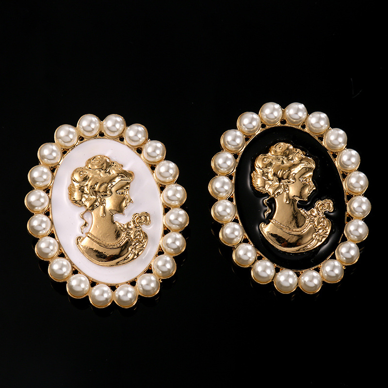 Victorian Style Pearls Cameo B - огляд і ціна Men'S Victorian Accessories