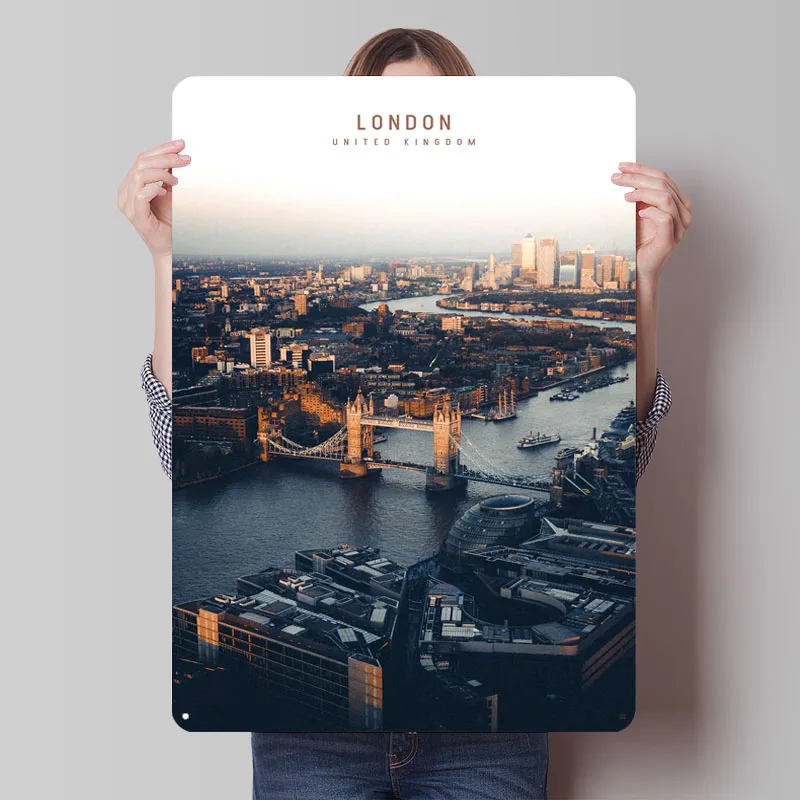 London Sign Famous City Metal  - огляд і ціна Men'S Accessories London