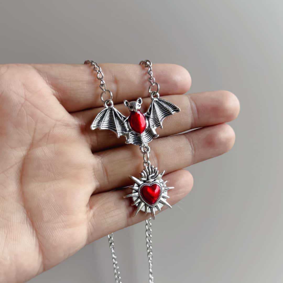 Spike Heart Bat Necklace, Goth - огляд і ціна Men'S Victorian Accessories
